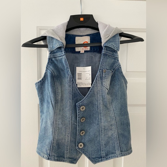 G by Guess Jackets & Blazers - NWT G by Guess Jean Cora Hooded Vest With Removable Hood Size M